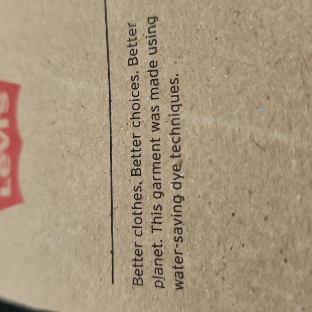 Levi's - Picture 4 of 8